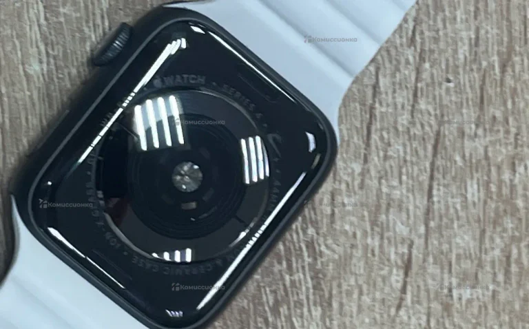 Часы  AppleWatch 4 44mm