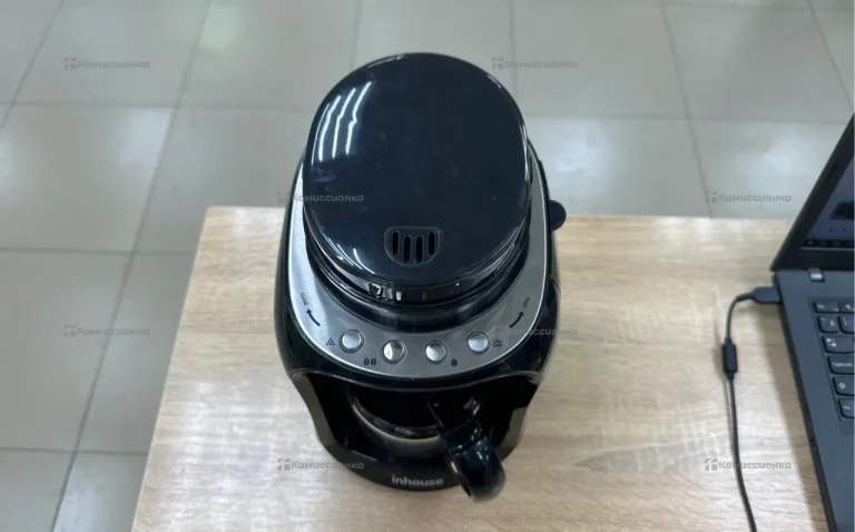 Кофеварка REDMOND RCM-1527