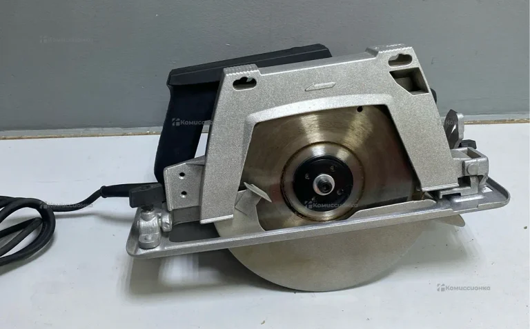Пила дисковая Brait BCS200/2000S