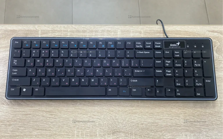 Клавиатура Genius LuxeMate i220