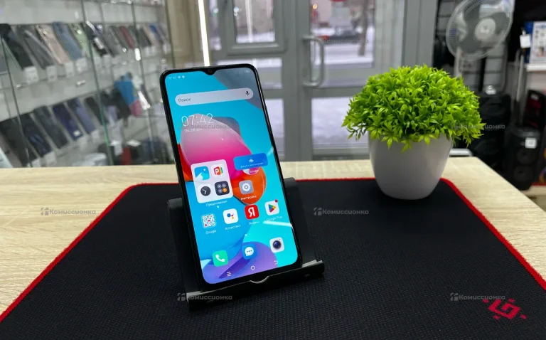 Tecno Spark Go 4/64 ГБ