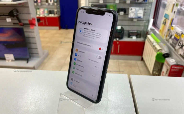 Apple iPhone 11 4/64 ГБ