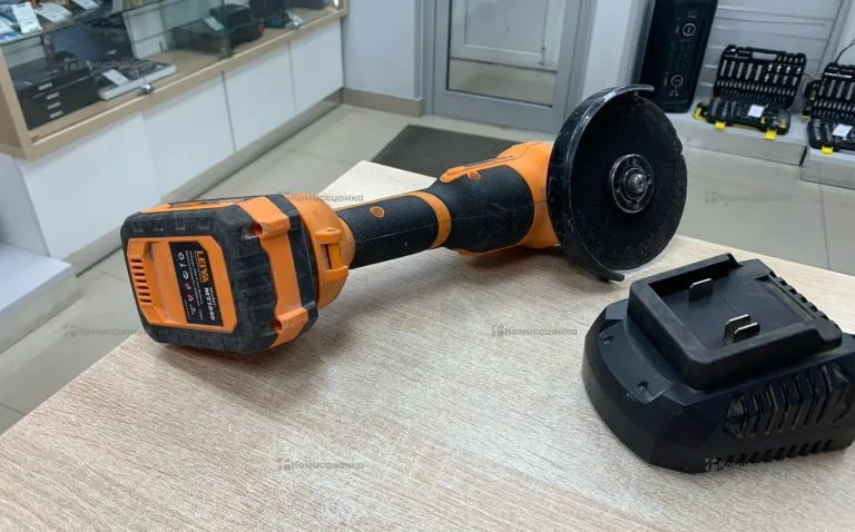 Ушм аккумуляторная Leiya LY-A1620