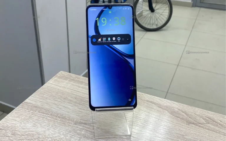 Realme C61 8/256 gb
