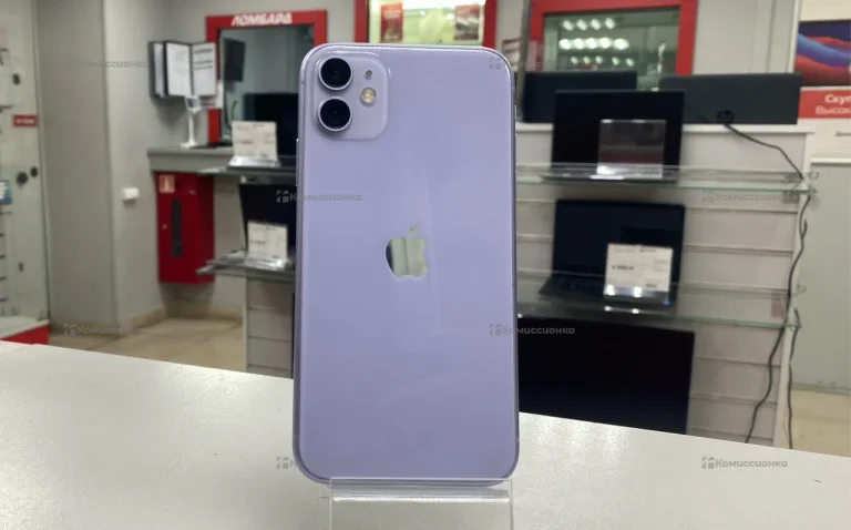 Apple iPhone 11 4/64 ГБ