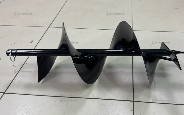 Шнек для бурения грунта 300мм