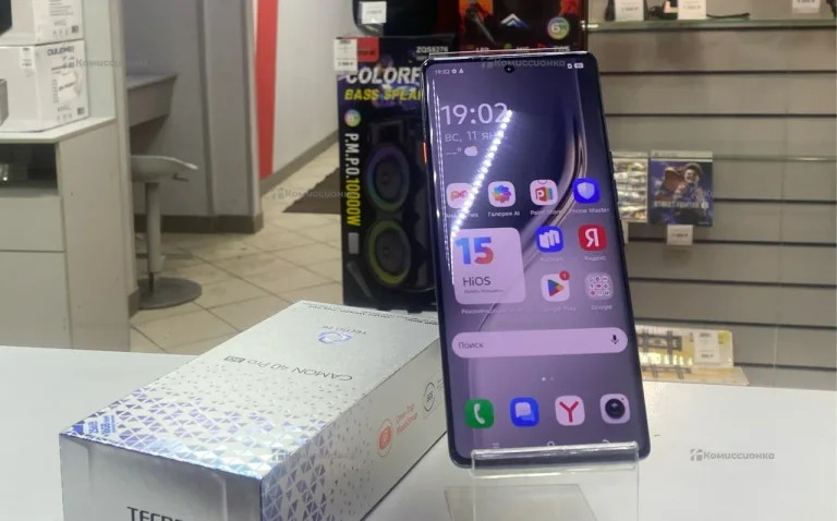 Tecno CAMON 40 Pro 5G 8/256 Гб