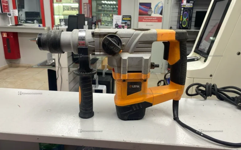 Перфоратор LEIYA LY-C2803