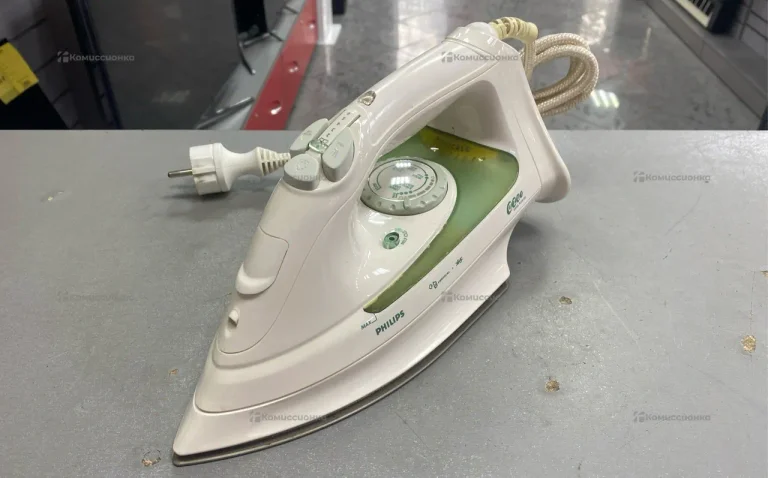 Утюг Philips HI535