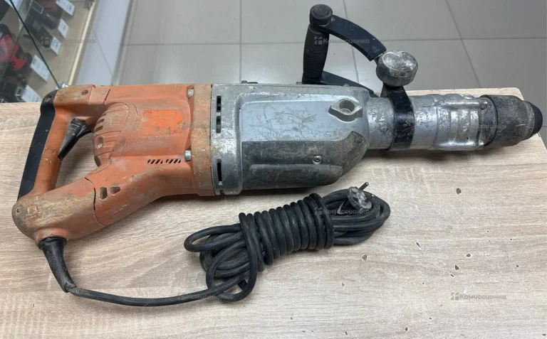 Отбойный молоток AEG PM 10 E