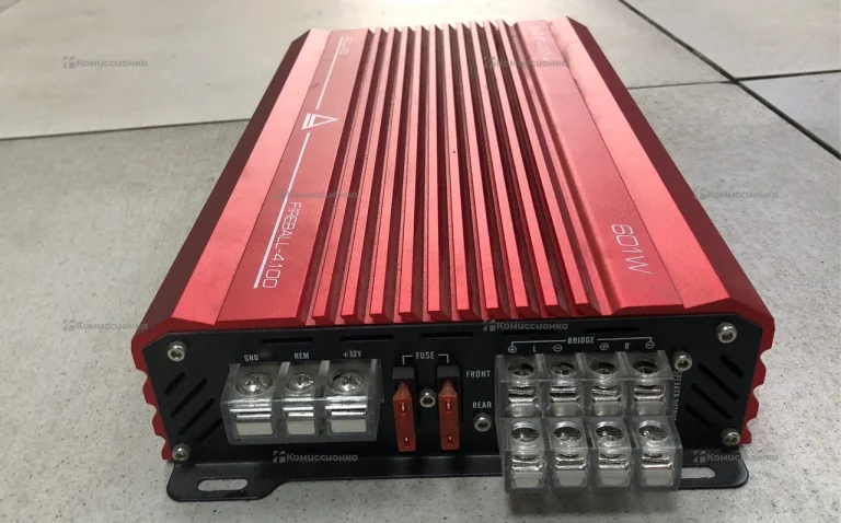 Усилитель  Aura fireball 4.100
