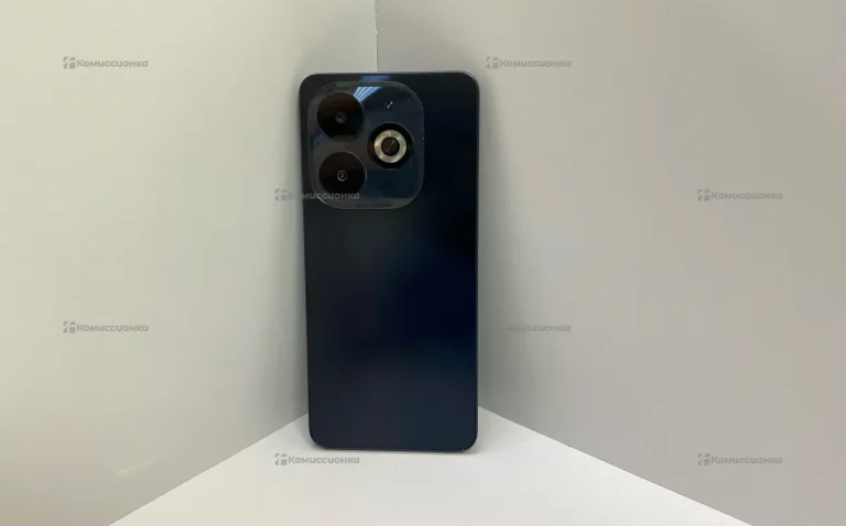 Infinix smart 8 pro 4/256Gb