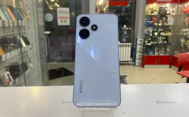 Infinix Hot 30i 4/128 ГБ