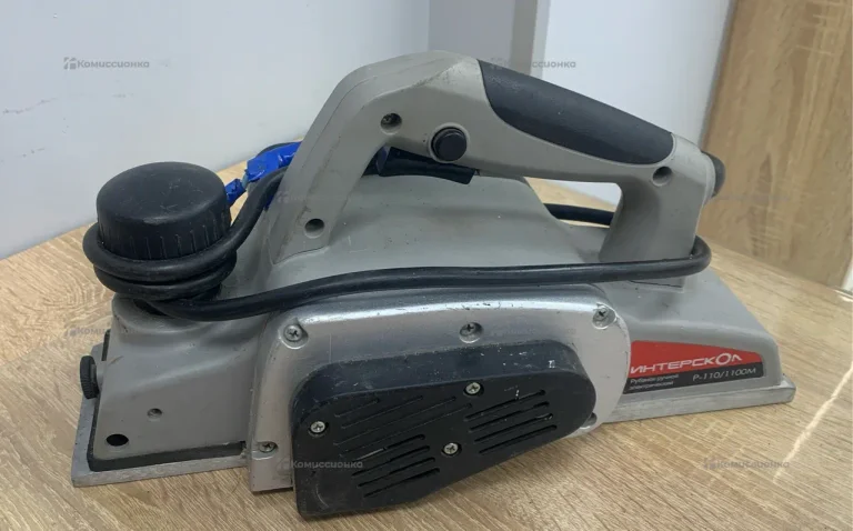 Электрорубанок Интерскол Р-110/1100М