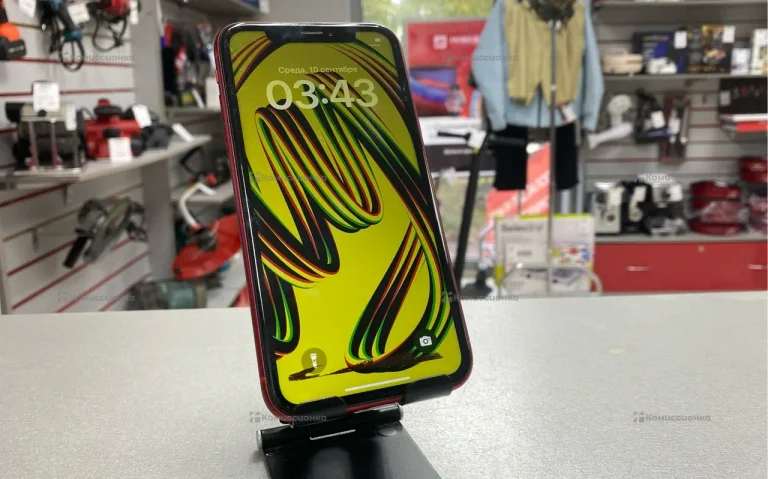 Apple iPhone XR 64ГБ