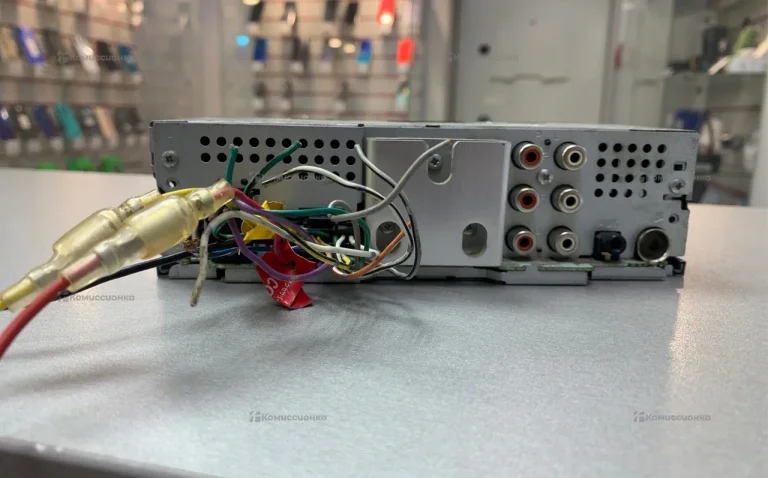 Автомагнитола  Pioneer MVH-X560bt