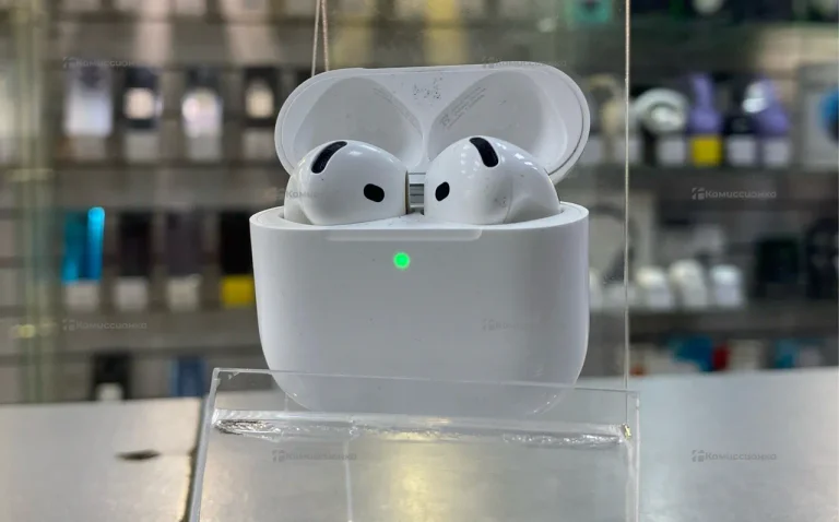 Наушники  apple airpods 4