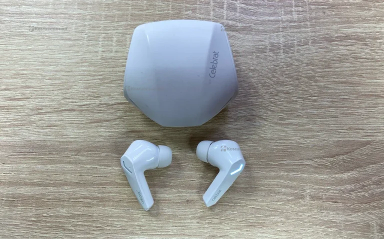 Наушники  Celebrat W26