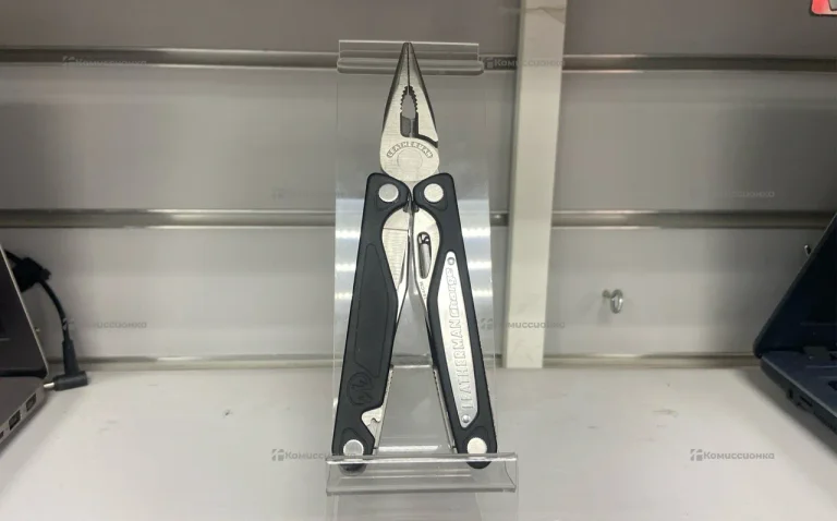 Мультитул Leatherman Charge