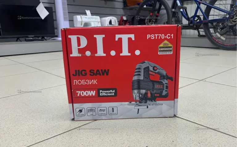 Лобзик P.I.T pst70-C1
