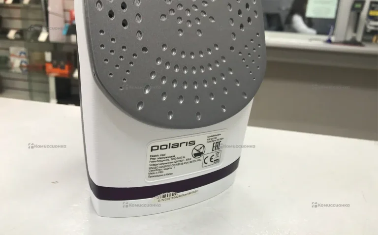 Утюг Polaris 2400w