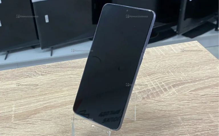 Samsung Galaxy S21 8/128Gb