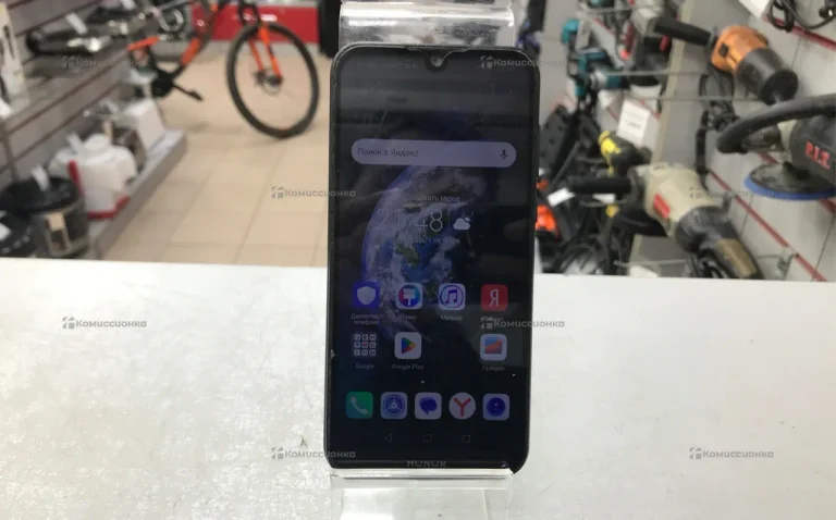 Honor 8S 2/32 ГБ