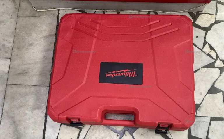 Набор инструментов Milwaukee 4В1