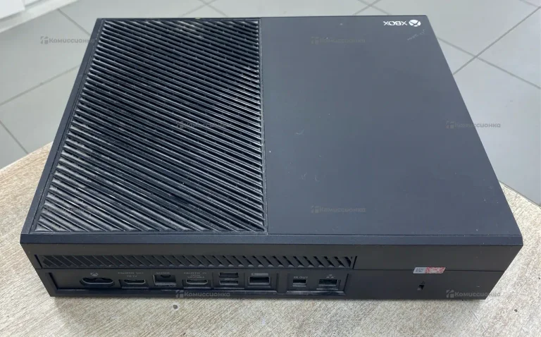 Приставка Xbox One Console