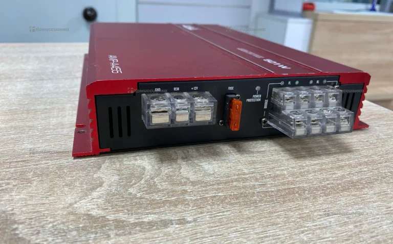 Усилитель  Aura 501w AMP-A455