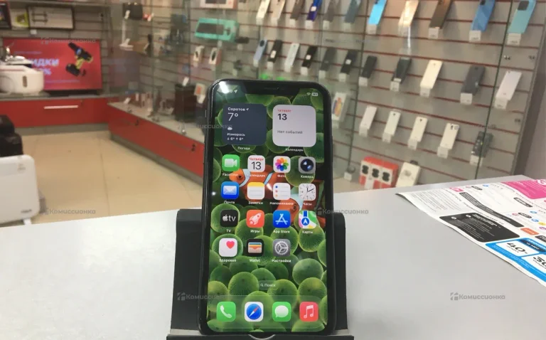 Apple iPhone 11 4/128 ГБ