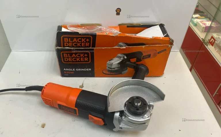 УШМ BLACK+DECKER BLACK+DECKER KG8215
