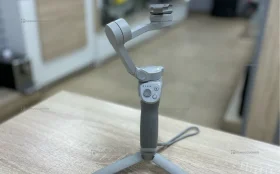 Купить Стабилизатор для телефона DJI OM4 б/у , в Екатеринбург Цена:2990рублей