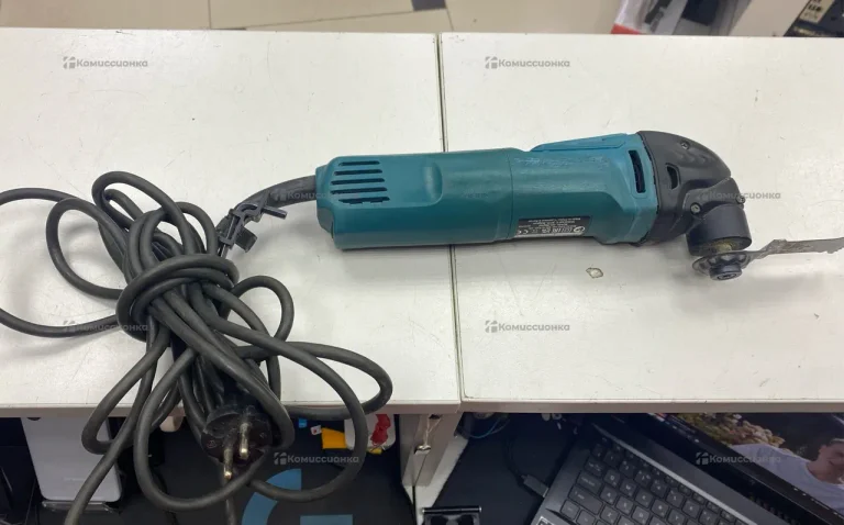 Многофункциональный инструмент makita TM3000C