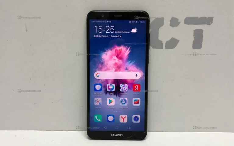 Huawei P smart 3/32 ГБ