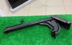 Купить Домкрат BMW 700kg б/у , в Тольятти Цена:1500рублей