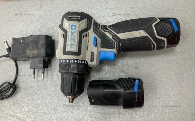 Дрель-шуруповерт Deko Sharker 12V Pro BMC