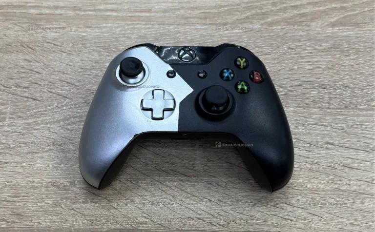 Xbox One S Джойстик