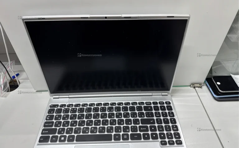 Ноутбук  Default X133D4