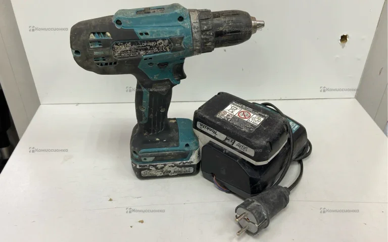 дрель шуруповерт df488d