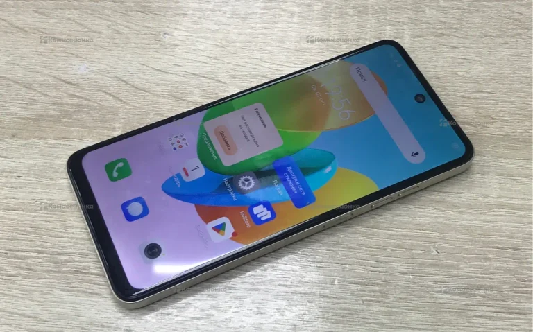 Tecno Spark 20C 4/128 ГБ