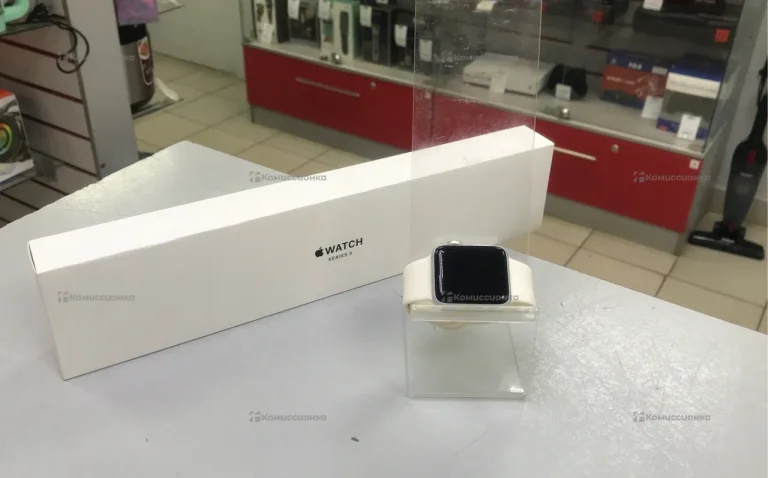 Часы Apple Watch Series 3 38mm