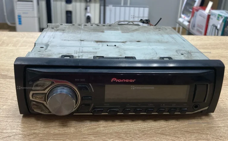 Автомагнитола  Pioneer MVH-169UI