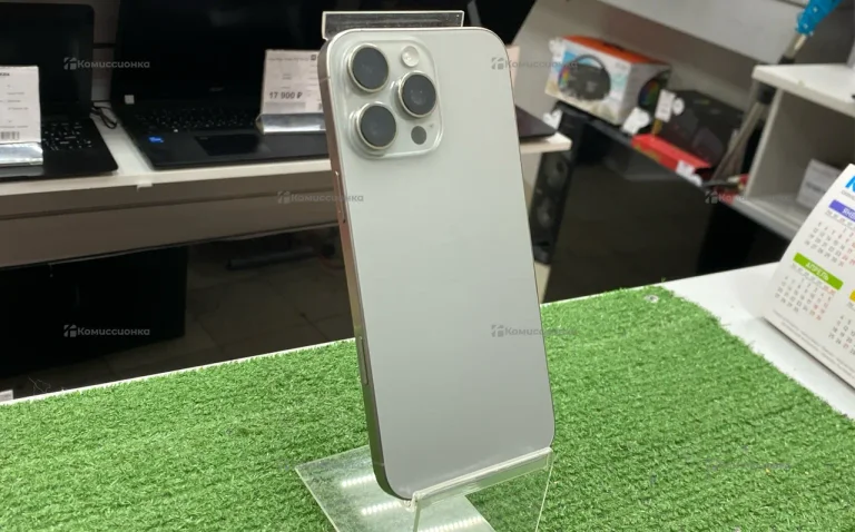 Apple iPhone 16 Pro Max 8/256 ГБ