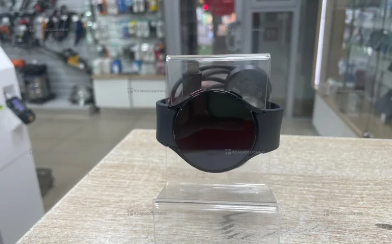 Часы  Samsung Galaxy watch 6