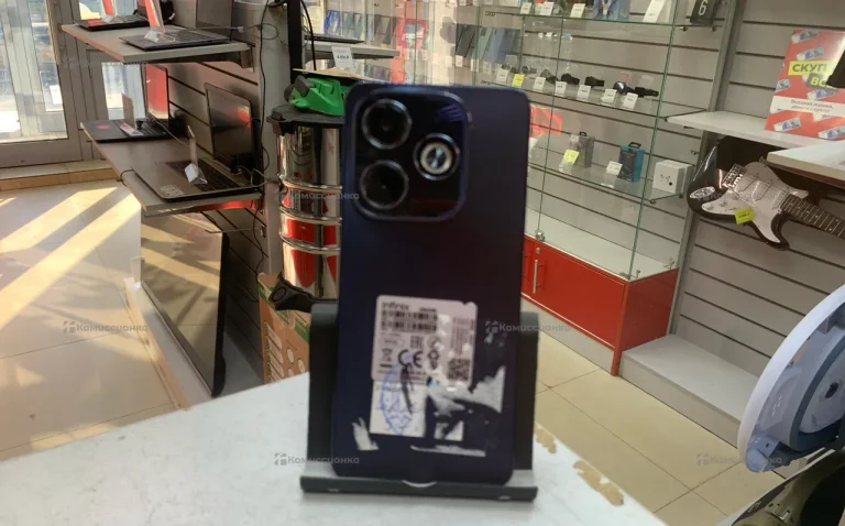 Infinix HOT 40i 8/128 ГБ