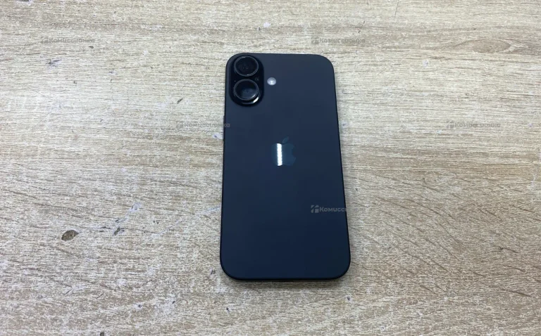 Apple iPhone 16 8/128 ГБ