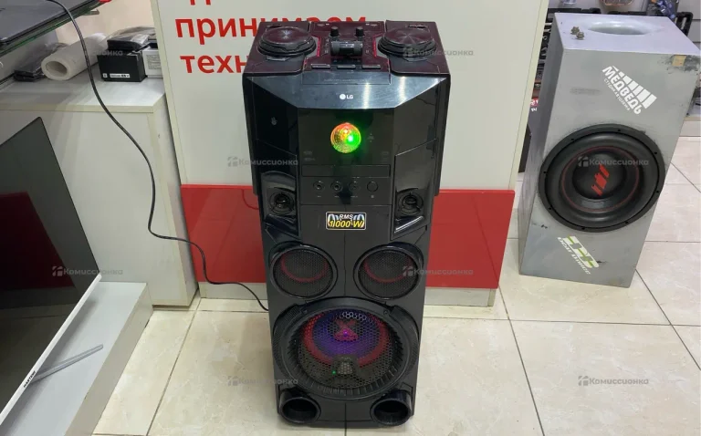 Колонка  LG OM7560