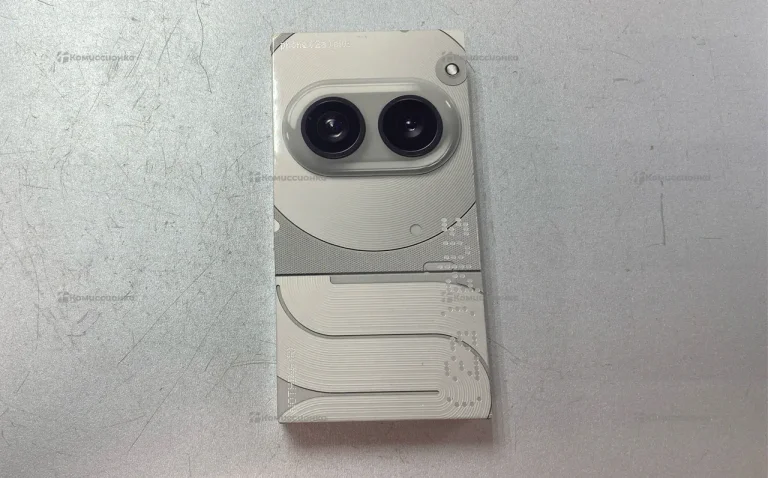 Nothing Phone (2a) plus 12/256Gb