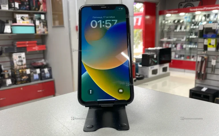 Apple iPhone 11 64 ГБ